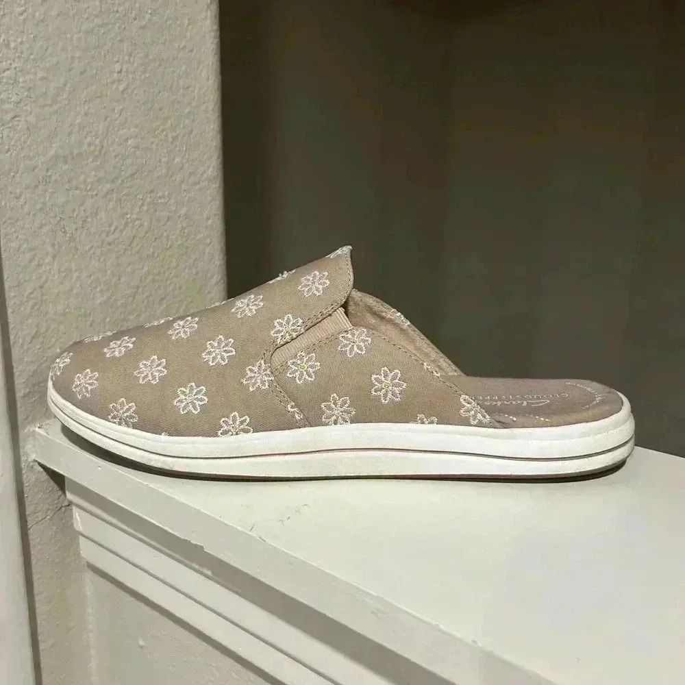 Clarks Breeze Shore Taupe Women's Size 11 M Slides Shoes Sandals 66481 Worn Once - Picture 4 of 10